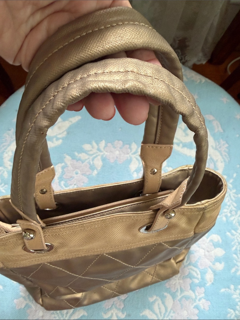CHANEL Paris Biarritz PM Tote Bag Gold Matelasse Canvas CC - Picture 3 of 17